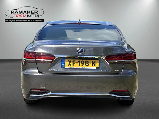 Lexus LS - Afbeelding 18 van 25