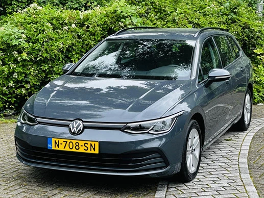 Volkswagen Golf - Afbeelding 1 van 28