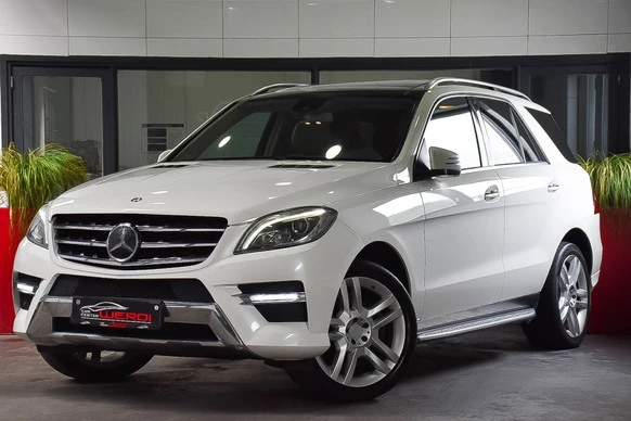 Mercedes-Benz M-Klasse - Afbeelding 1 van 24
