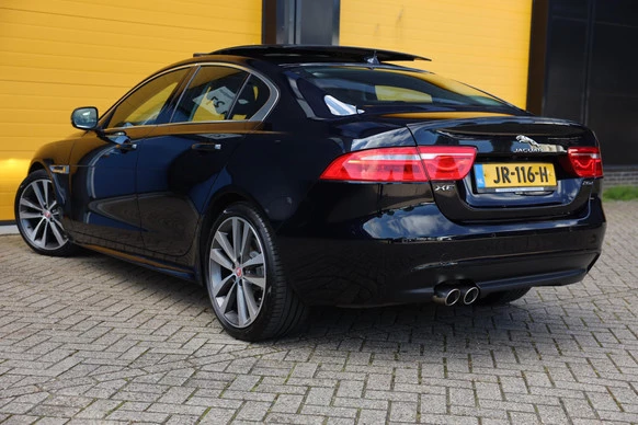 Jaguar XE - Afbeelding 2 van 20