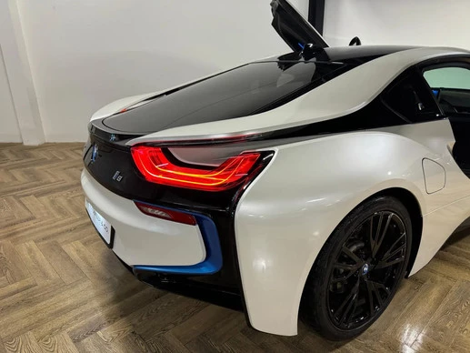 BMW i8 - Afbeelding 12 van 29