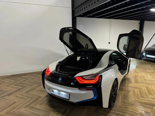 BMW i8 - Afbeelding 16 van 29