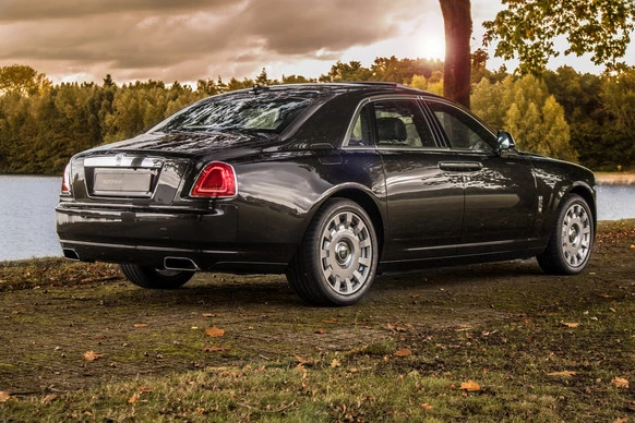 Rolls-Royce Ghost - Afbeelding 15 van 26