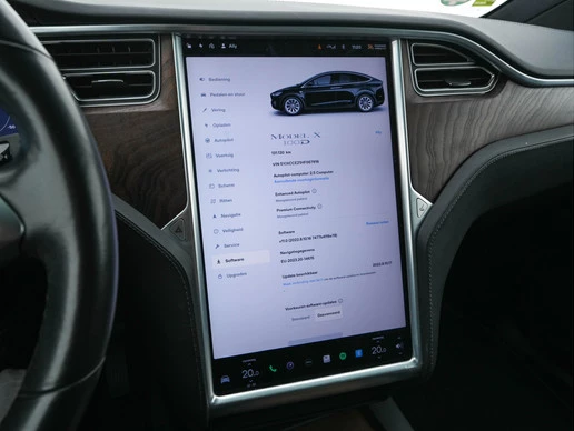 Tesla Model X - Afbeelding 16 van 30