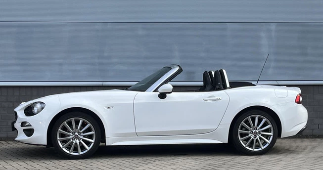 Fiat 124 Spider - Afbeelding 3 van 30