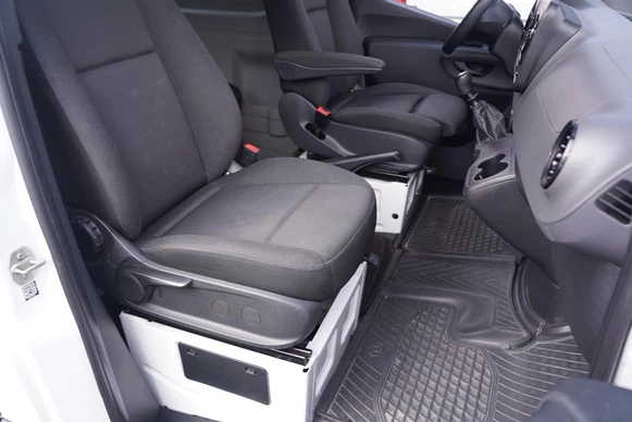 Mercedes-Benz Sprinter - Afbeelding 24 van 30