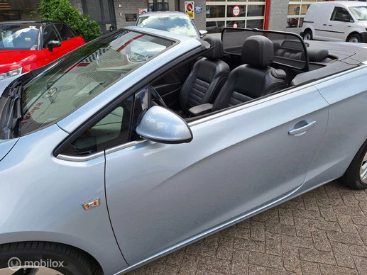 Opel Cascada - Afbeelding 12 van 24