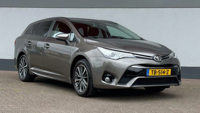 Toyota Avensis - Afbeelding 9 van 12