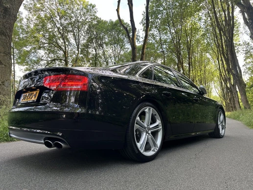 Audi S8 - Afbeelding 4 van 30