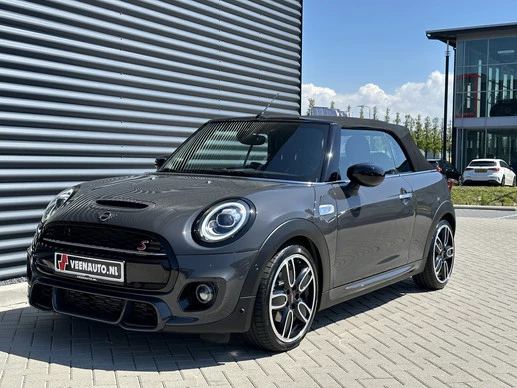 MINI Cooper S Cabrio - Afbeelding 17 van 30