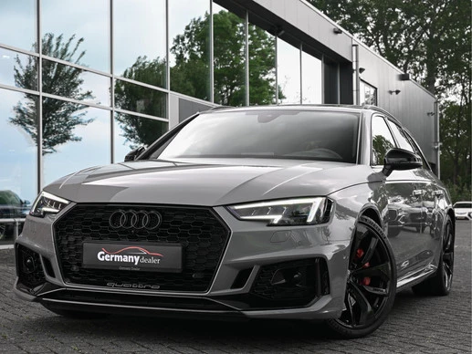 Audi RS4 - Afbeelding 1 van 30