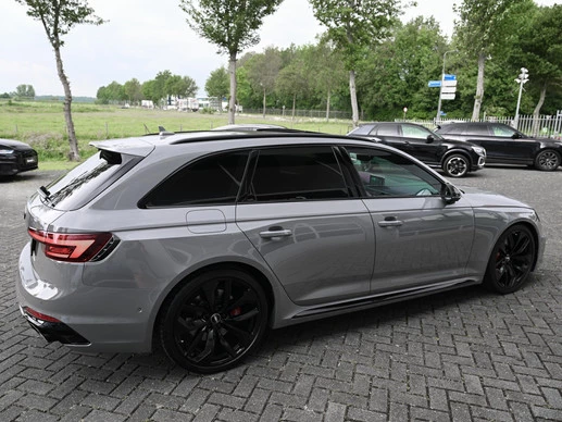 Audi RS4 - Afbeelding 4 van 30