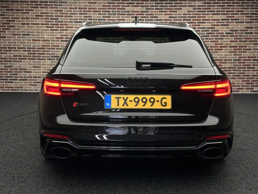 Audi RS4 - Afbeelding 7 van 30