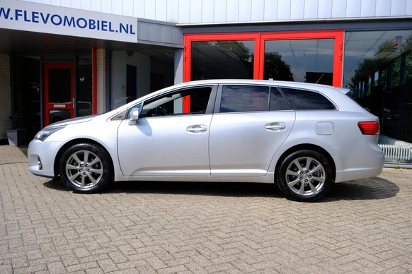 Toyota Avensis - Afbeelding 25 van 30