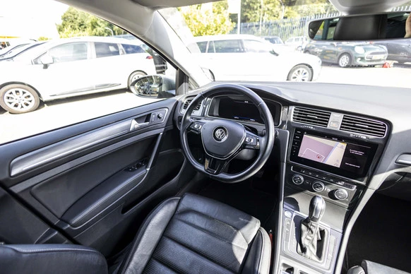 Volkswagen e-Golf - Afbeelding 18 van 30