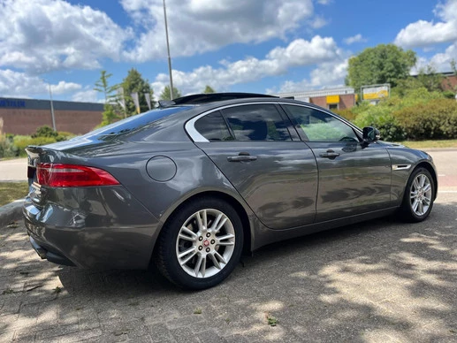 Jaguar XE - Afbeelding 9 van 30