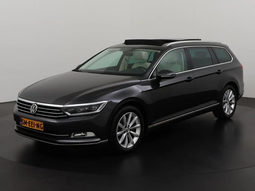 Volkswagen Passat - Afbeelding 1 van 30