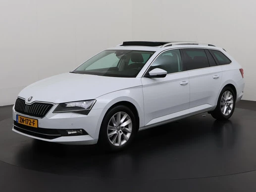 Škoda Superb - Afbeelding 1 van 30