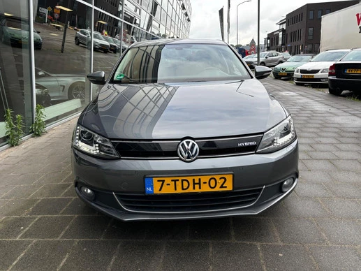 Volkswagen Jetta - Afbeelding 2 van 12