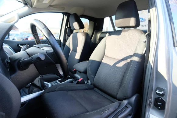 Nissan Navara - Afbeelding 14 van 30