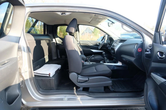 Nissan Navara - Afbeelding 18 van 30