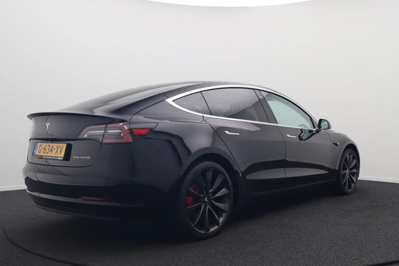 Tesla Model 3 - Afbeelding 2 van 28