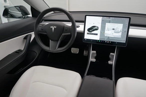 Tesla Model 3 - Afbeelding 10 van 28