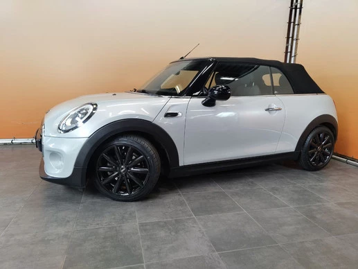 MINI Cooper Cabrio - Afbeelding 2 van 30