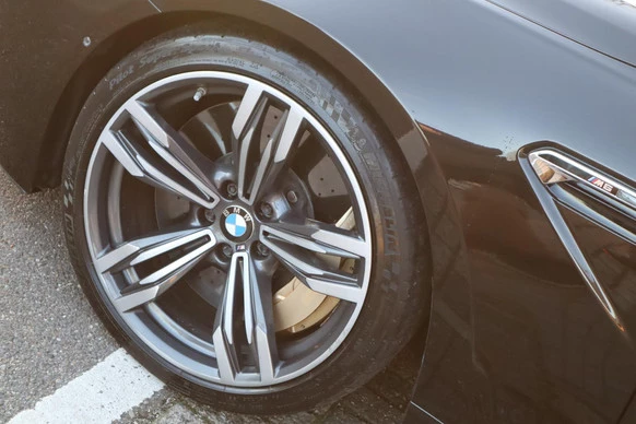 BMW M6 - Afbeelding 4 van 25