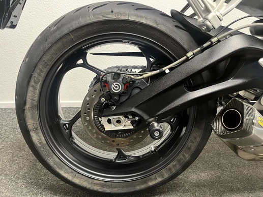Triumph Street Triple - Afbeelding 6 van 22