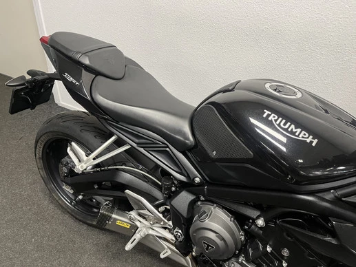 Triumph Street Triple - Afbeelding 9 van 22