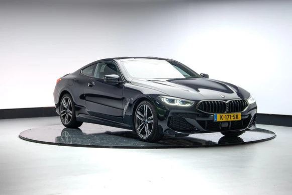 BMW 8 Serie - Afbeelding 1 van 25