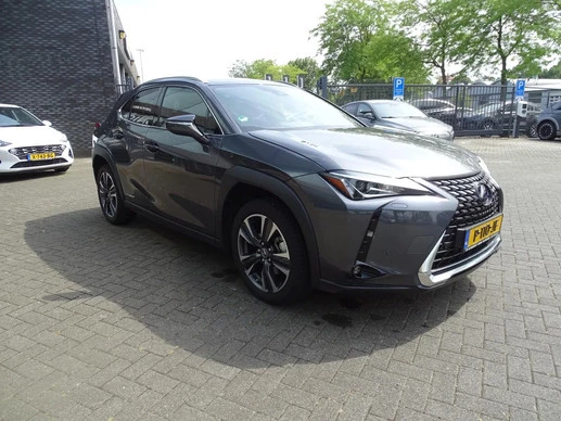 Lexus UX - Afbeelding 2 van 27