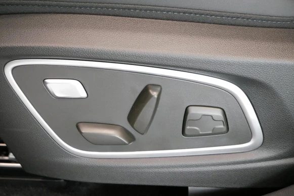 Renault Rafale - Afbeelding 15 van 30