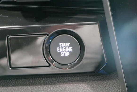 Renault Rafale - Afbeelding 26 van 30