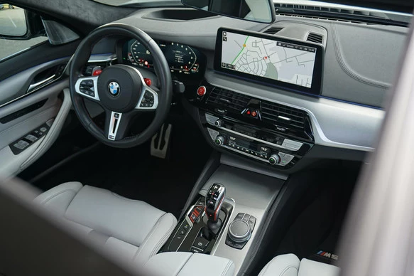 BMW M5 - Afbeelding 9 van 30