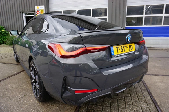 BMW i4 - Afbeelding 12 van 30