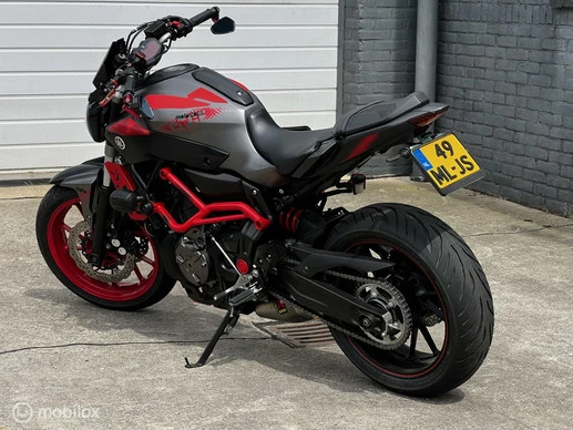 Yamaha MT 07 - Afbeelding 8 van 16