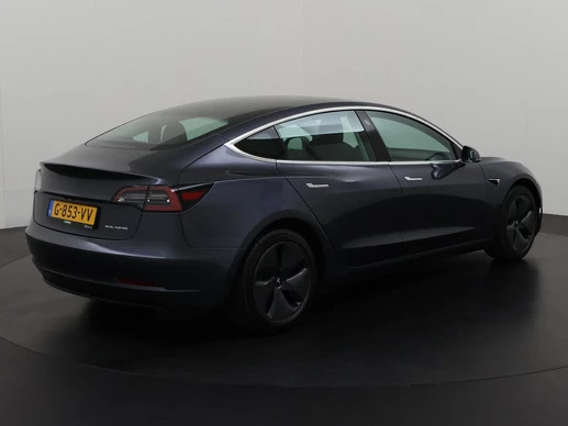 Tesla Model 3 - Afbeelding 4 van 30