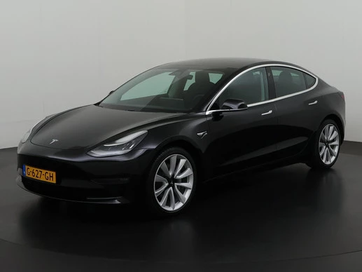 Tesla Model 3 - Afbeelding 1 van 30