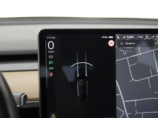 Tesla Model 3 - Afbeelding 8 van 30