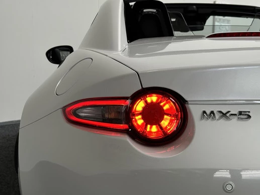 Mazda MX-5 - Afbeelding 11 van 30