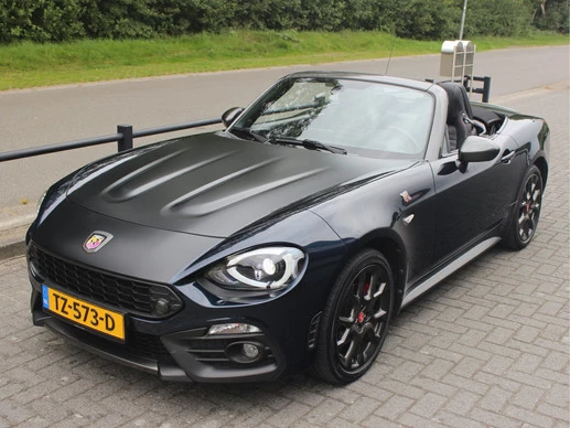 Fiat 124 Spider - Afbeelding 3 van 30