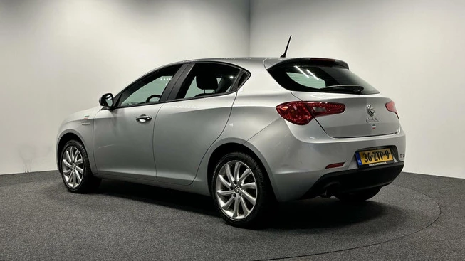 Alfa Romeo Giulietta - Afbeelding 4 van 25