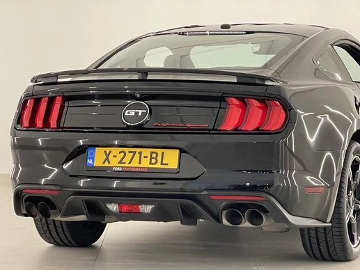 Ford Mustang - Afbeelding 25 van 30