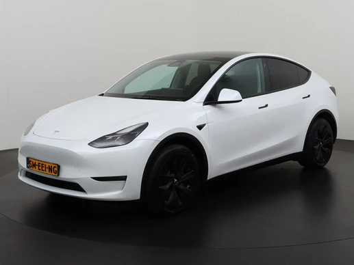 Tesla Model Y - Afbeelding 1 van 30