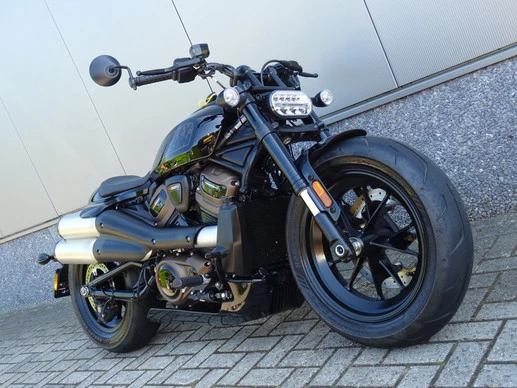 Harley-Davidson Sportster - Afbeelding 2 van 17