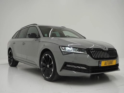 Škoda Superb - Afbeelding 11 van 30