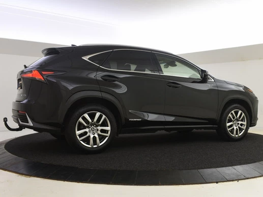 Lexus NX - Afbeelding 12 van 30