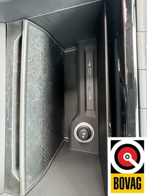 Volkswagen Touran - Afbeelding 24 van 29